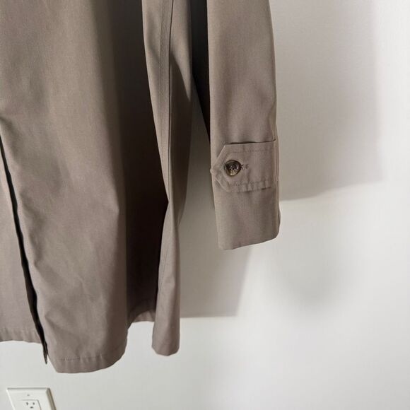 London Fog Vintage Men’s Taupe Hidden Button Down Trench Coat Size 42 Long - Picture 7 of 9